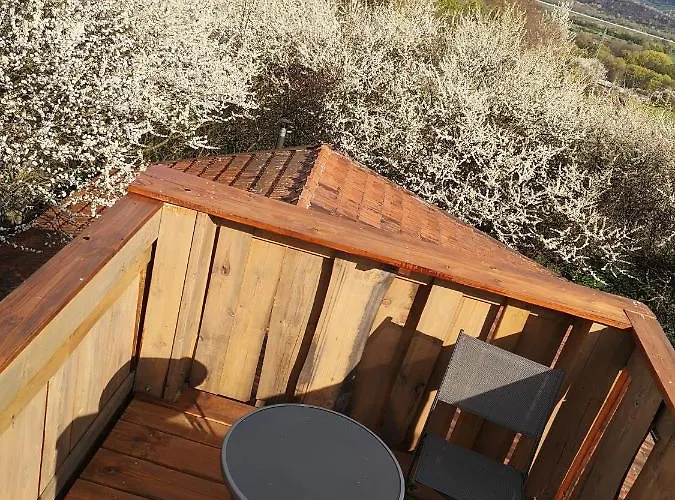 Romanticka So Saunou V Prirode * Turany